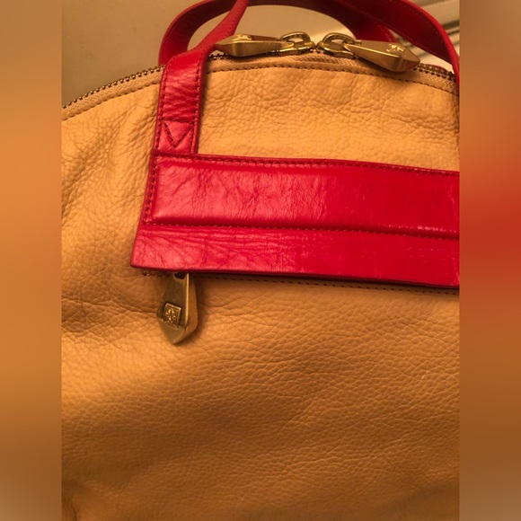 Pour La Victoire Leather Handbag - Picture 2 of 9